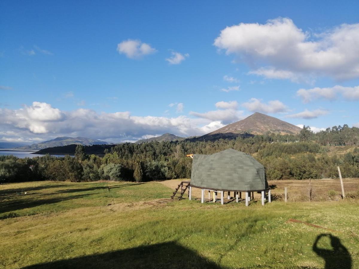 Cabanas El Mirador Del Tomine Гуатавита Экстерьер фото