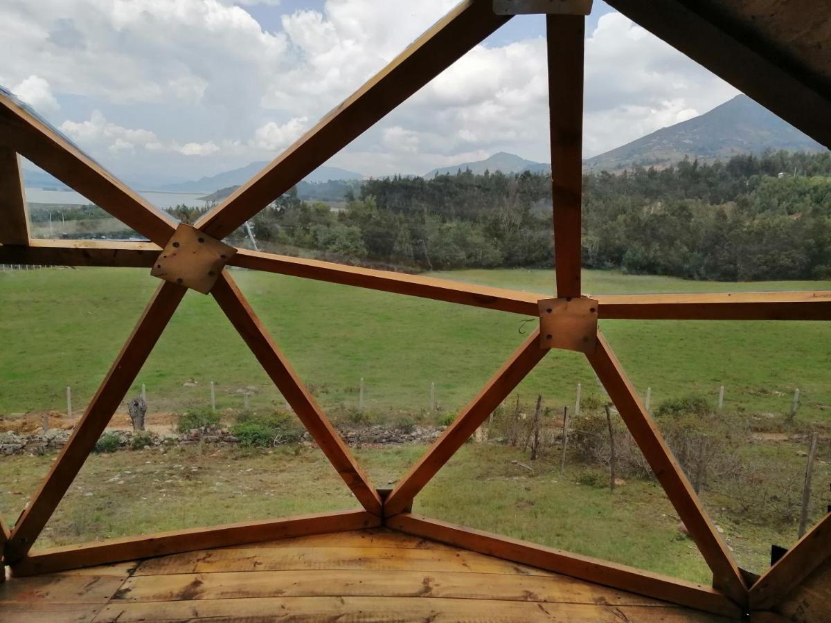 Cabanas El Mirador Del Tomine Гуатавита Экстерьер фото